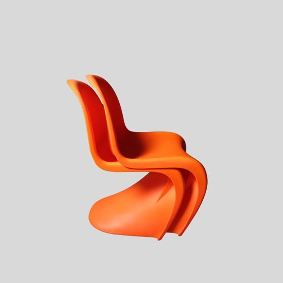 Image 1 of Juego de 4 sillas estilo Panton color naranja