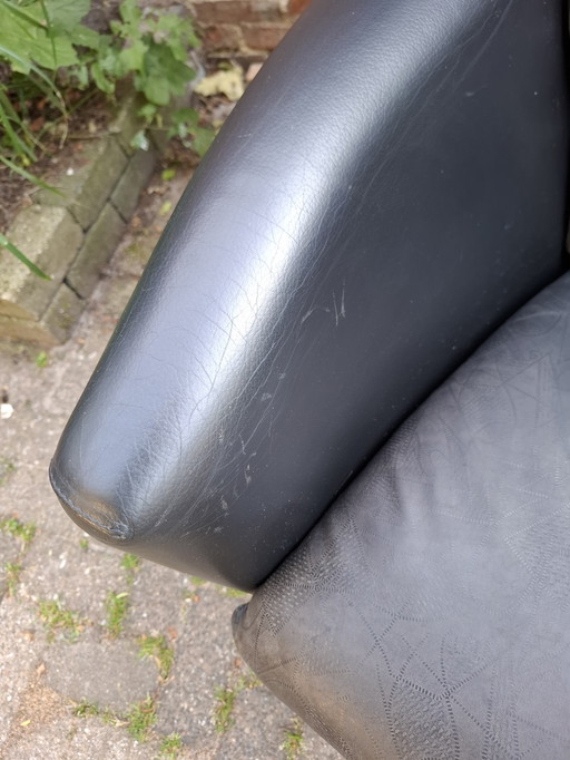 Leolux excalibur zwarte fauteuil 
