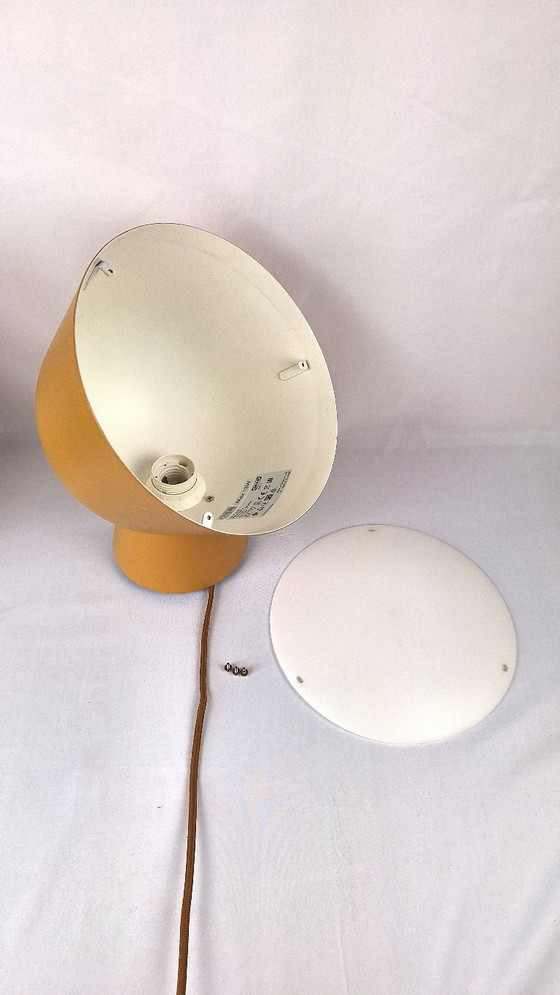 Paar senffarbener PS 2017 Lampen – Tischlampen, Metal (photo 19 of 20)