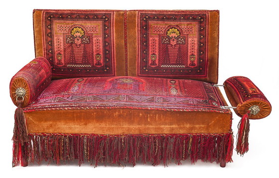 Image 1 of Alsatian Sofa