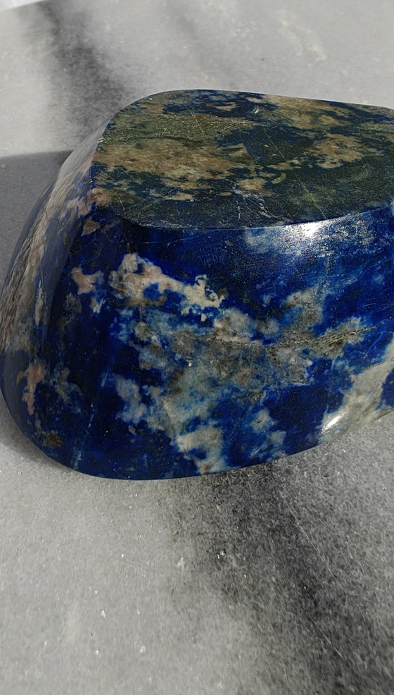 Image 1 of Bol en lapis-lazuli