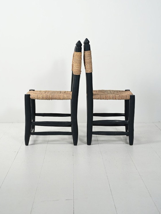 Image 1 of Ensemble de cinq chaises marocaines en bois bleu