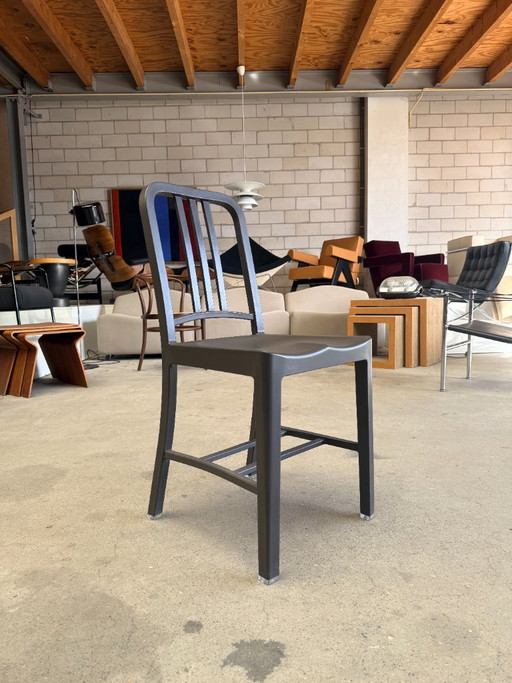 Silla Emeco Coca Cola gris (más unidades en stock)