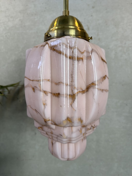 Art deco skyscraper - gemarmerde rosé opaline