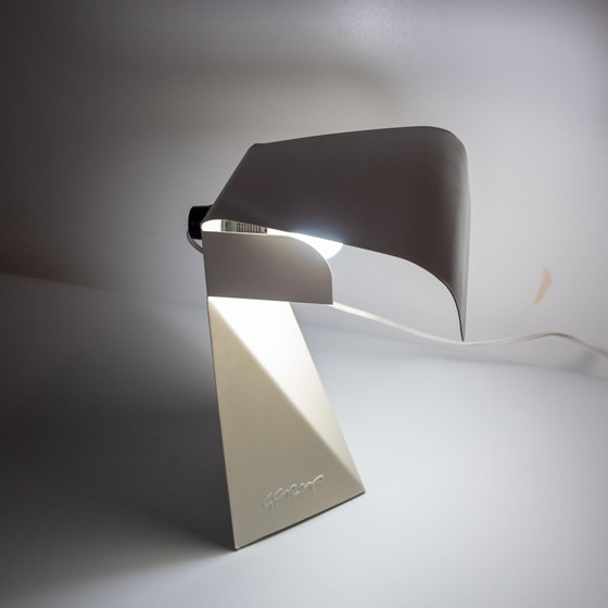 Image 1 of 1x Italiaanse Mid Century Moderne Tafellamp, Ontwerp door G. Grego