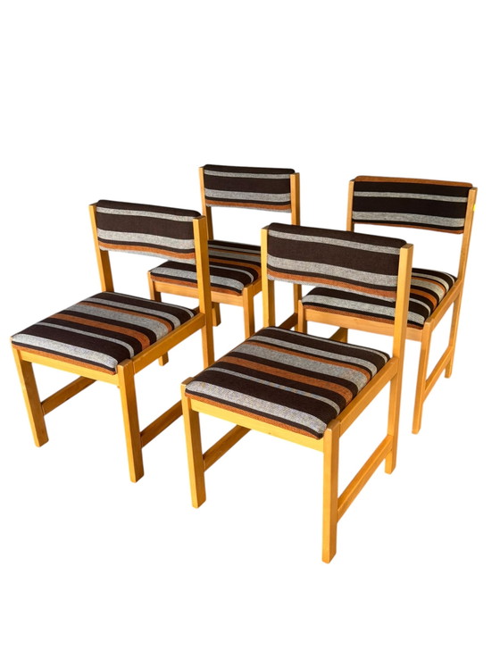 Set di 4 Sedie da pranzo di design scandinavo – Textile, Wood (photo 8 of 8)