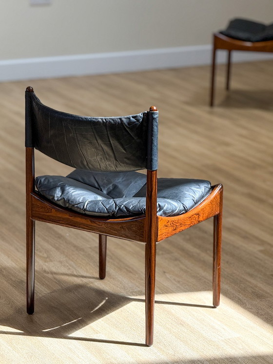 Image 1 of Table et chaises à rallonge pour salle à manger (par Kristian Solmer Vedel)