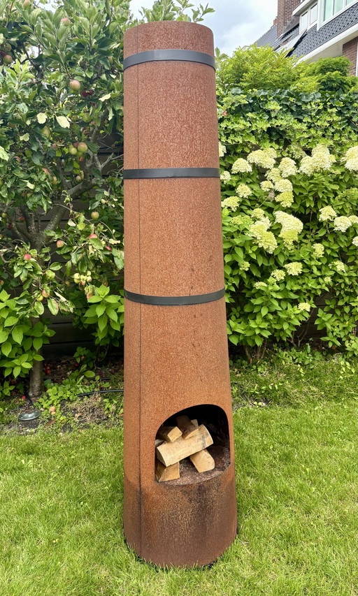 Frederik Roijé - Smokestack - buitenhaard / fireplace