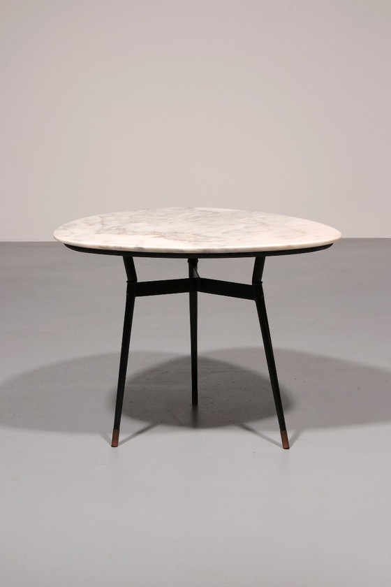 Image 1 of Elegante bijzettafel van marmer en messing – Chique kleine salontafel of bijzettafel