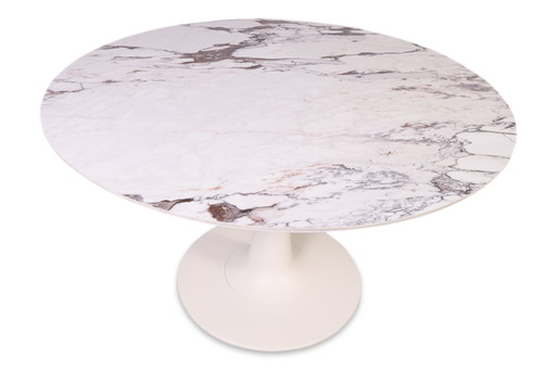 Leolux Columna eettafel