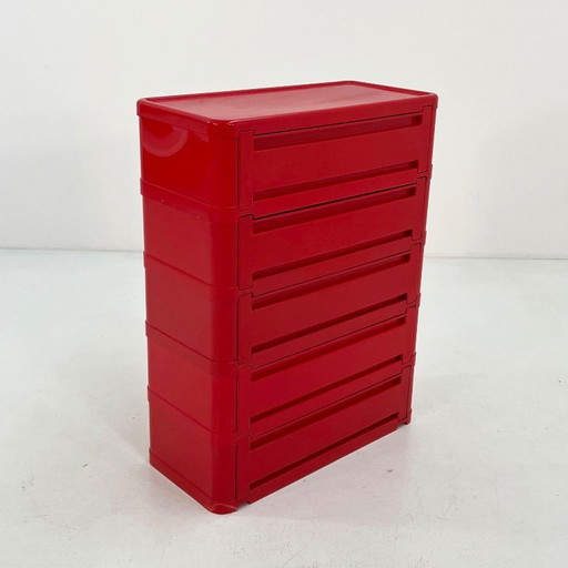 Cassettiera rossa a 5 cassetti, modello 4964, disegnata da Olaf Von Bohr per Kartell, anni '70.