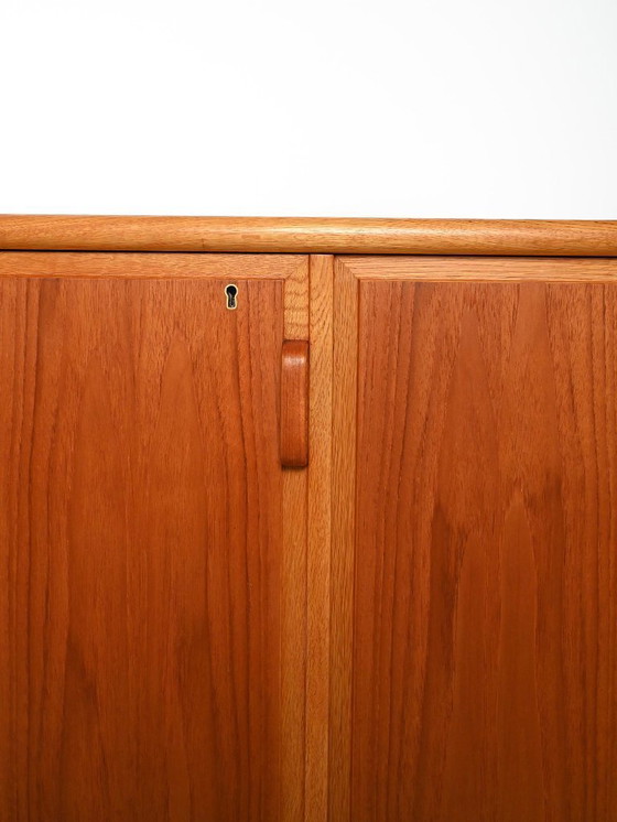Image 1 of Credenza alta scandinava, anni '50/'60, rovere e teak, tre ante