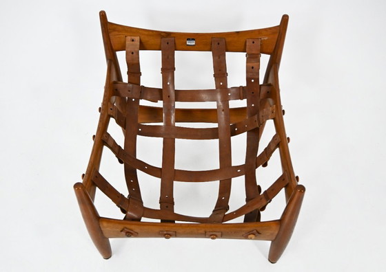 Image 1 of Loungefauteuil met voetenbank "Sheriff" van Sergio Rodrigues voor ISA Bergamo, jaren 60.