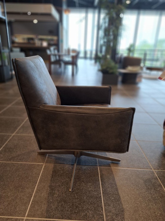 Draaifauteuil Ive – Weyts Collectie, Poltrone (photo 3 of 5)
