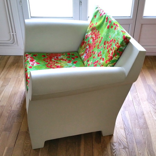 Starck Bubble "Blanc Zinc" armchair