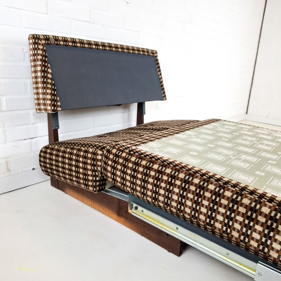 Image 1 of Vintage slaapfauteuil mid century modern design