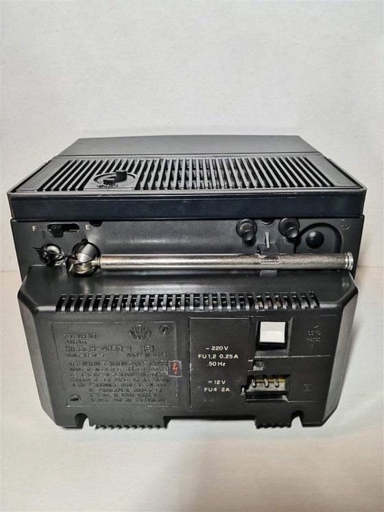 Image 1 of Raro mini televisore portatile retrò vintage sovietico da collezione / bianco e nero