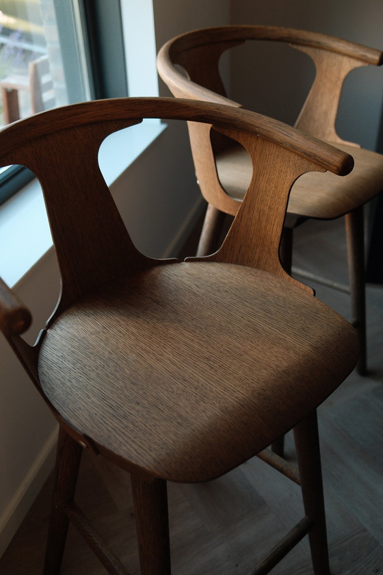 Image 1 of 2x &Tradition Entre deux tabourets de bar