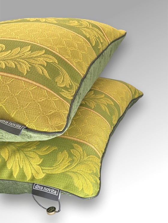 Image 1 of Rubelli – Neues 2er-Set – Grün-goldenes Barockblattmotiv