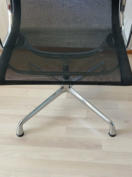 Image 1 of Silla Vitra EA 108 Netweave - Charles y Ray Eames