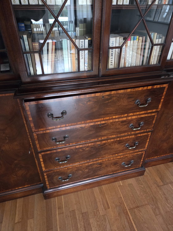 Image 1 of Amerikaanse Neo Chippendale Boekenkast 