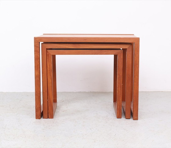 Image 1 of Tavolini impilabili in teak di design danese, anni '70