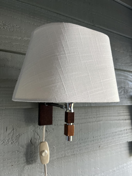 Vintage Mid Century Teak/Chrome Wandlamp