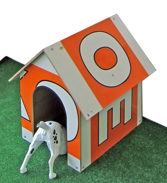 Image 1 of Billdoghouse Recycled Dog Kennel
