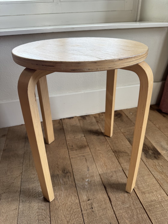 Image 1 of Tabouret IKEA Frosta | Design en bois | Table d'appoint | Style scandinave