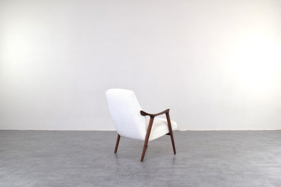 Image 1 of Mid-Century „Tenor“-Sessel aus Teakholz und Bouclé von Møre Lenestolfabrikk, 1960er Jahre.
