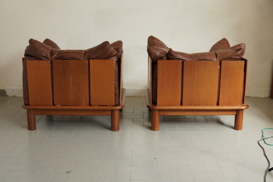 Image 1 of Een prachtig paar brutalistische loungestoelen, ontworpen door Jonathan De Pas.