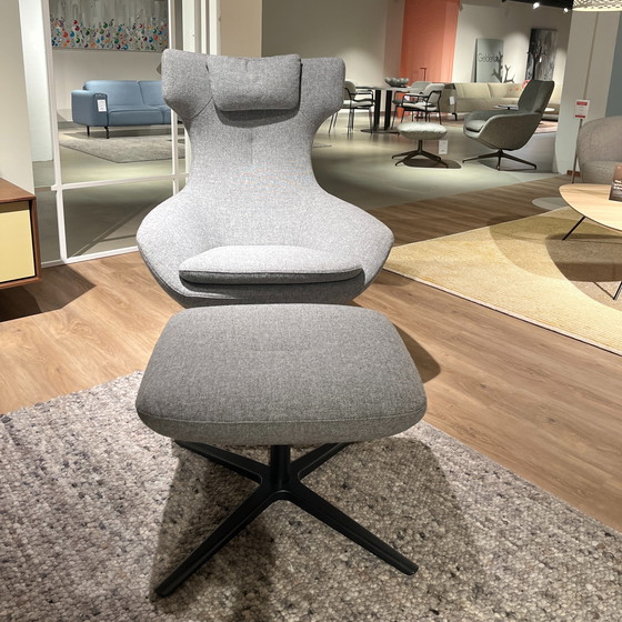Image 1 of Leolux Caruzzo Plus armchair with ottoman