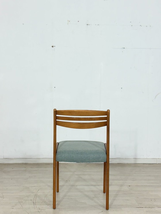Image 1 of Vintage eetkamerstoel / Stoel uit het midden van de vorige eeuw – jaren 60