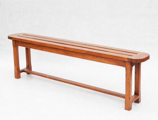 Long banc vintage en pin à lattes style provincial français