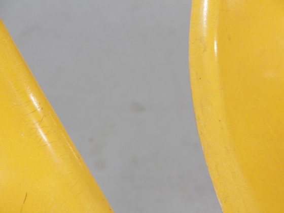 Set van 4 DSW Charles Eames stoelen - Gele glasvezel Herman Miller editie – Eetkamerstoelen, Fiberglass (photo 15 of 18)