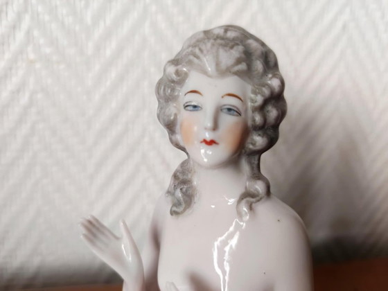 Image 1 of Marie-Antoinette half figurine, German porcelain