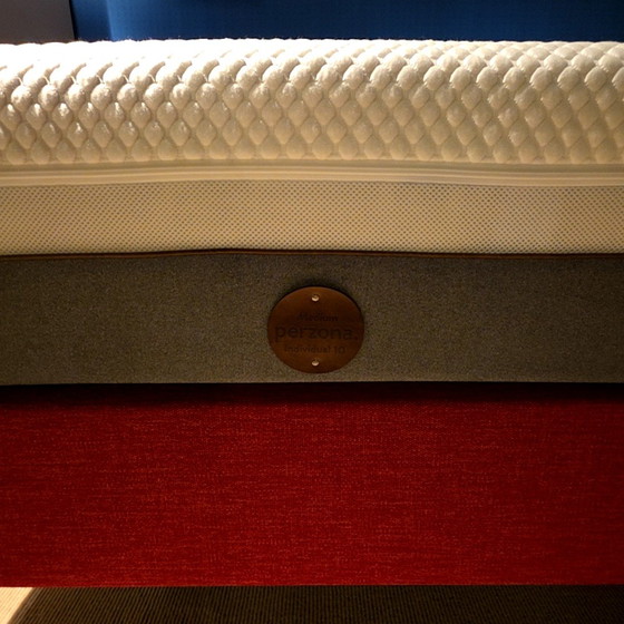 Image 1 of Sealy Box Hybrid Classic bed - 180x200