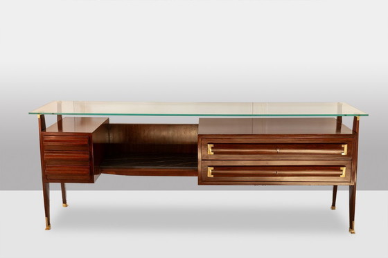 Image 1 of Kommode oder Sideboard aus Palisanderholz. Italienische Handwerkskunst, 1960er Jahre.