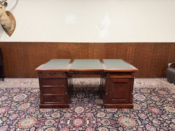 Escritorio clásico inglés Chesterfield Partnerdesk – Leather, Wood (photo 4 of 19)