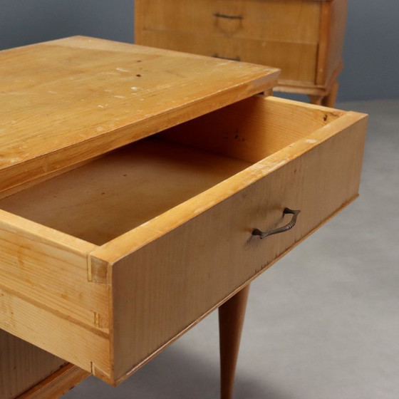 Image 1 of Zwei Nachttische aus den 1950er Jahren