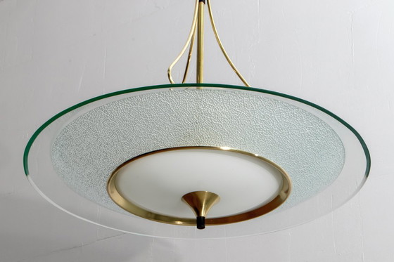 Image 1 of Lampadario in vetro e ottone della metà del secolo scorso, in stile Fontana Arte del 1940.