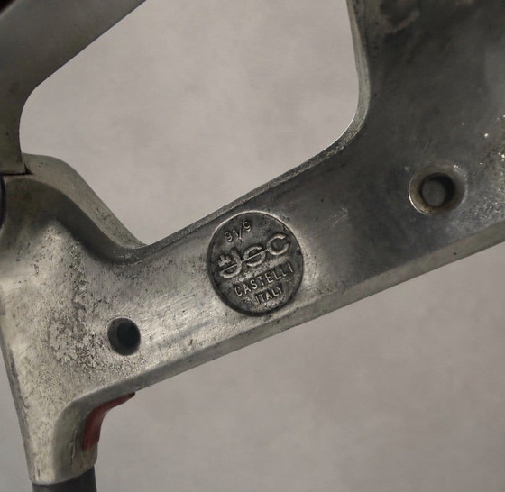 Vintage Castelli DSC 106 Chair — Giancarlo Piretti – Anonima Castelli, Eetkamerstoelen, Aluminium, Metal (photo 15 of 15)