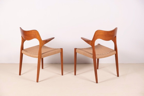 Image 1 of 2x Niels O. Møller Modelo 55 en teca, años 50 Dinamarca