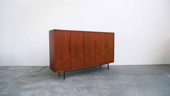 Image 1 of "TORVIK" vintage dressoir/commode uit het midden van de 20e eeuw