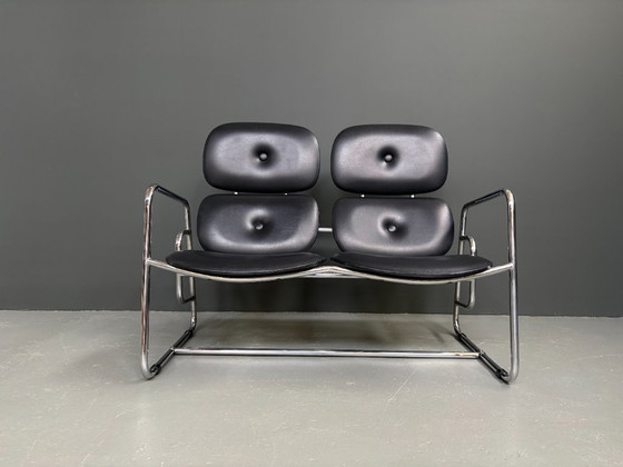 Image 1 of Divano italiano a 2 posti, tipico dello stile di Gae Aulenti e Poltronova