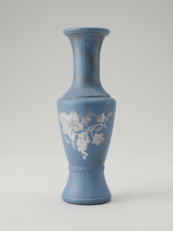 Petit vase en verre ambré revêtu de bleu – Décor de vigne – 14 cm – Glass (photo 9 of 9)