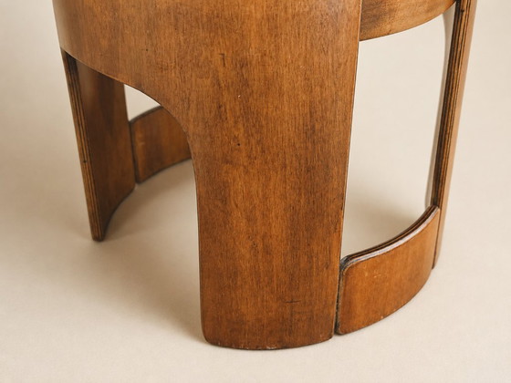 Image 1 of Pouf Sgabello Artigianale Vintage Anni ’60/’70 – Legno Curvato con Cuscino Sfoderabile in Velluto Ocra