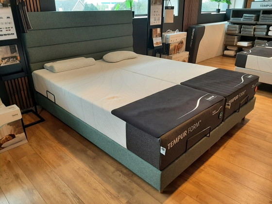 Form Adjustable - 180x210 – Tempur, Double beds, Plastic, Textile (photo 4 of 4)