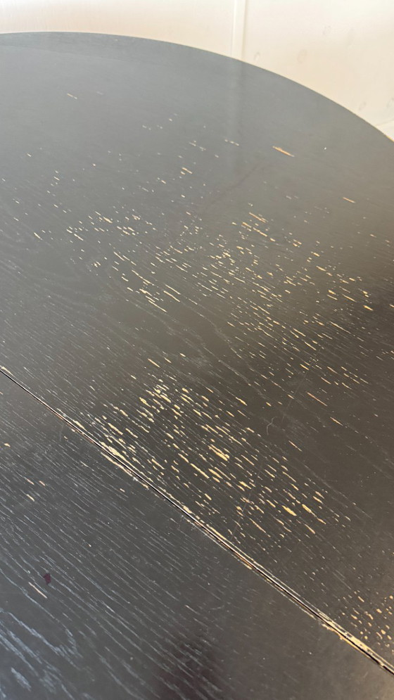 Image 1 of Vintage zwarte ronde eettafel 