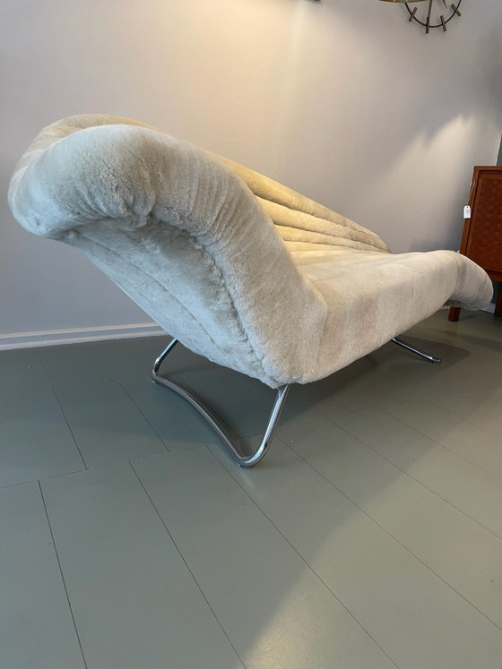 Edle Hans Hartl Soloform Chaiselounge in echtem Schaffell – Eugen Schmidt, Chaise longue, Leder, Stoff (photo 7 of 8)